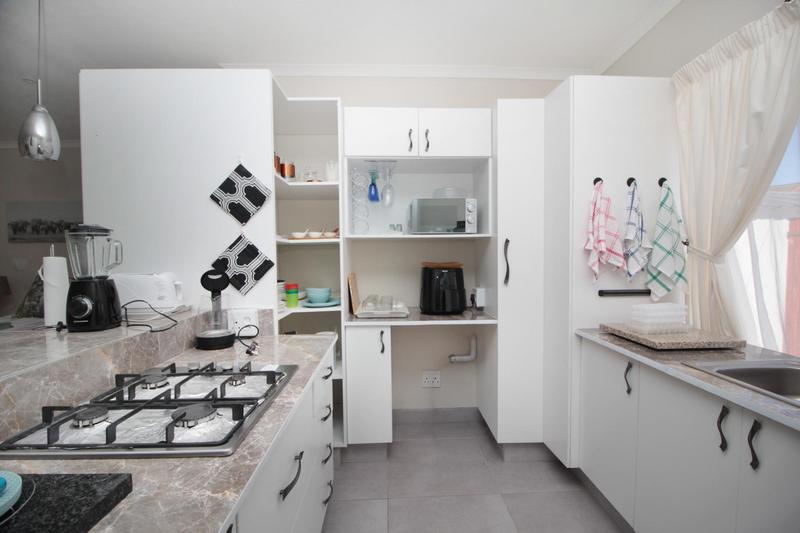 3 Bedroom Property for Sale in Fraaiuitsig Western Cape